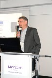 Adam Kowalka, Product Manager w Grundfos zaprezentował nowe pompy Smart Digital XL DDA i DDE.