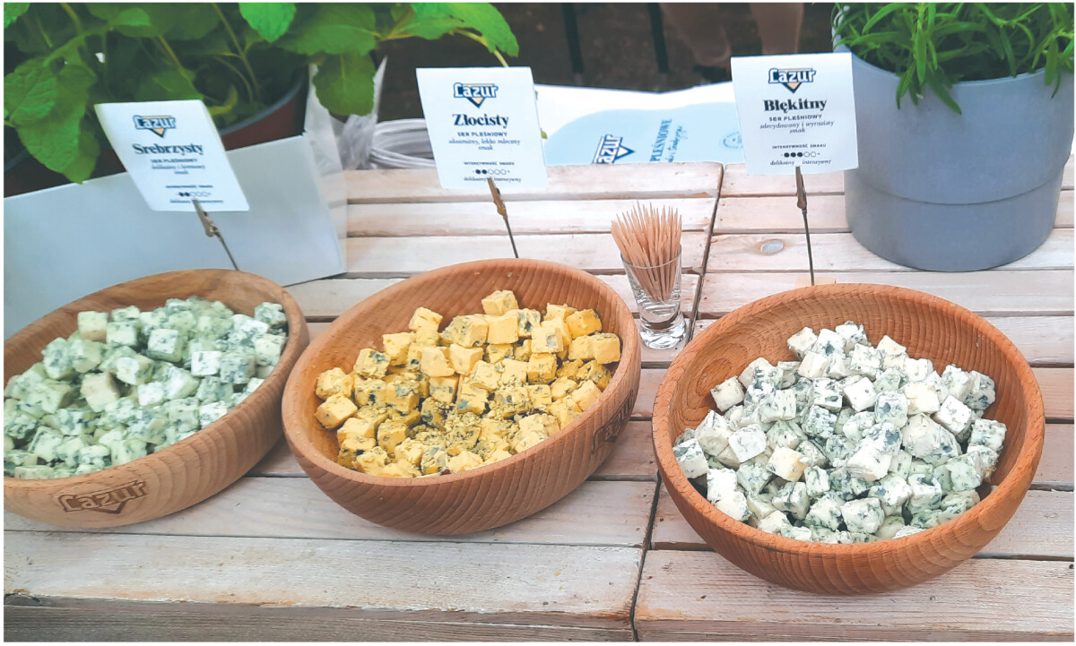 lazur srebrzysty złocisty błękitny