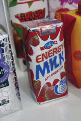 ammi energy milk strawbery