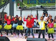 Występy zespołu dziecięcego z Domu Kultury w Czarnkowie przykuły uwagę nie tylko rodziców najmłodszych dzieci