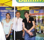Wśród wystawców nie mogło zabraknąć przedstawicieli mleczarni Agro-Danmis. Na zdjęciu Maciej Gramowski, Prezes Zarządu wraz z gośćmi