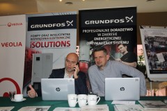 Od lewej: Marek Wójcik, Key Account Manager i Adam Kowalka, Product Manager w firmie Grundfos Pompy