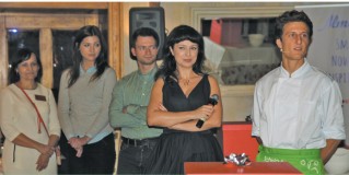 Od lewej: Beata Okrój – Rozbiewska, Quality PR; Dominika Kolasińska i Marcin Mazur z Hochland Polska; Katarzyna Pakosińska oraz David Gaboriauod